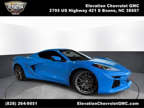 Used 2023 Chevrolet Corvette Z06 w/ Stealth Interior Trim Package RWD image 1