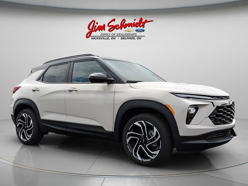 New 2026 Chevrolet TrailBlazer RS w/ Convenience Package AWD/4WD image 1