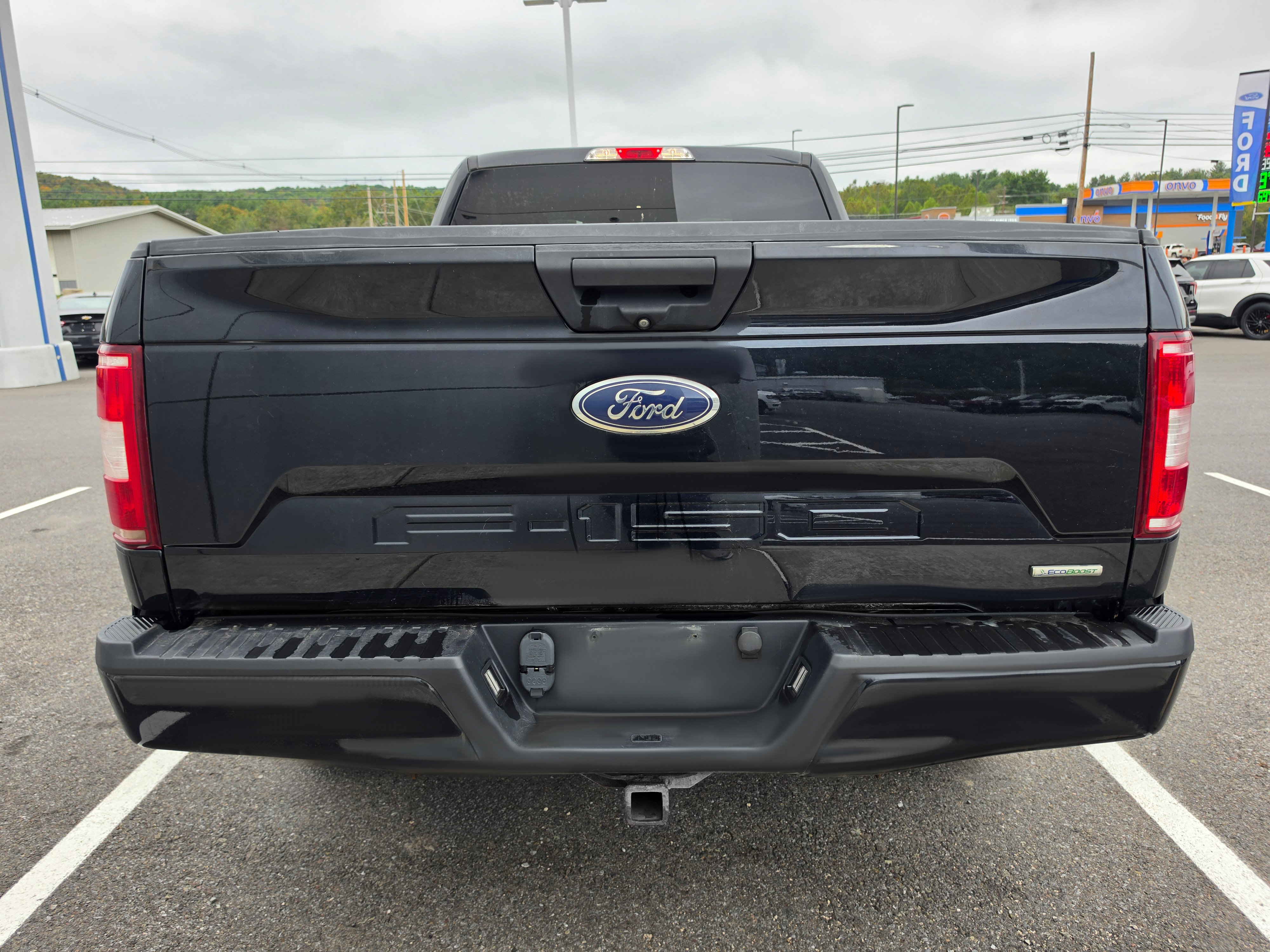 Used 2018 Ford F150 XL w/ Equipment Group 101A Mid AWD/4WD image 4