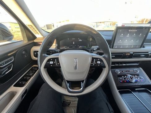 Used 2022 Lincoln Aviator Grand Touring w/ Elements Package Plus image 14