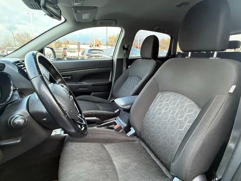 Used 2021 Mitsubishi Outlander Sport LE image 10