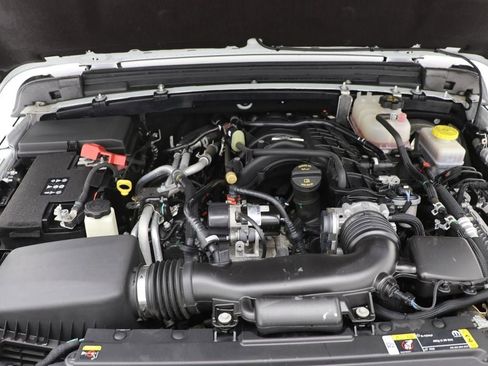 Used 2023 Jeep Wrangler Sport image 23