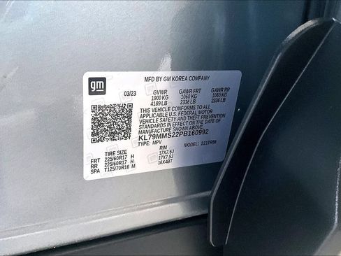 Used 2023 Chevrolet TrailBlazer LS FWD image 30