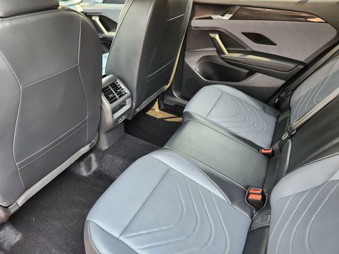 Certified 2026 Volkswagen Tiguan SE AWD/4WD image 24