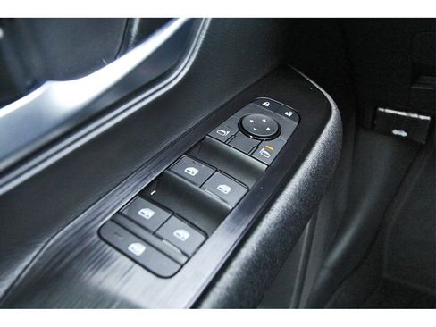 New 2026 Nissan Kicks SV image 15