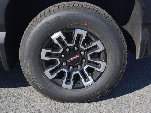 New 2026 GMC Sierra EV Elevation image 12