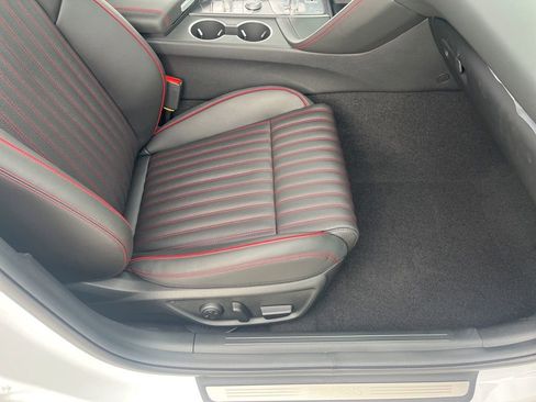 New 2026 Genesis G70 3.3T Sport Prestige image 30