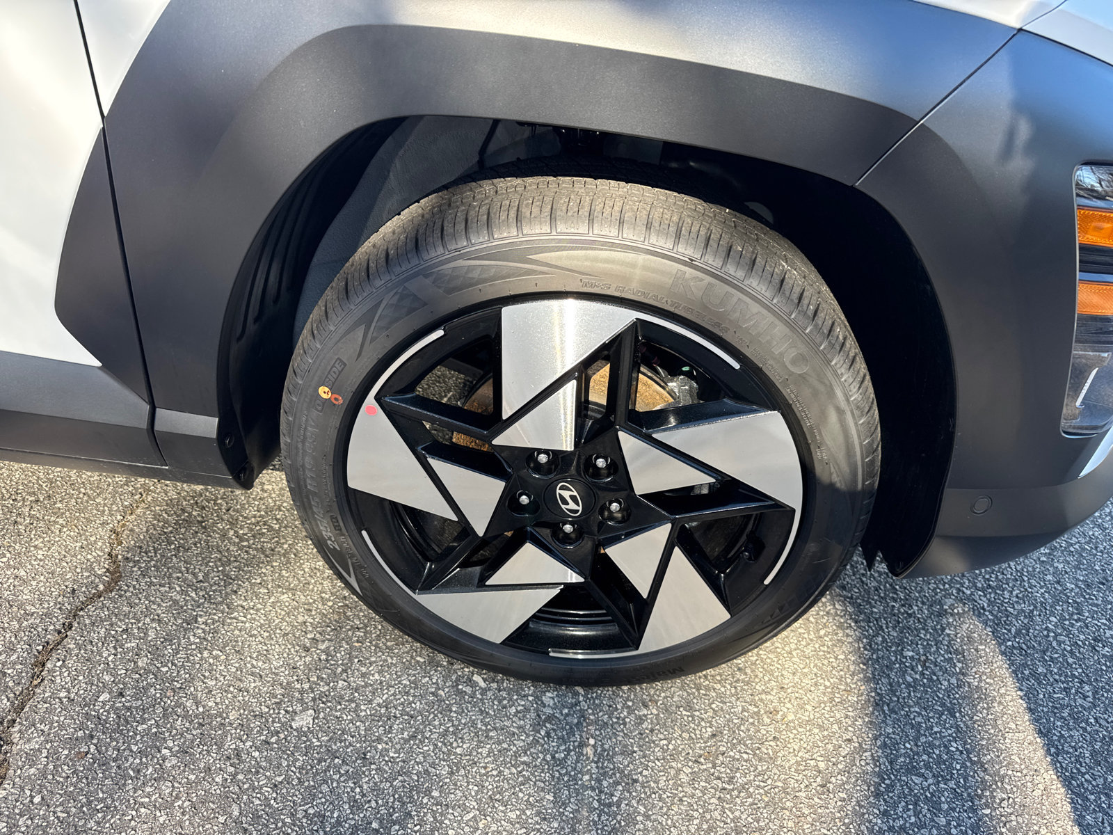 New 2026 Hyundai Kona Limited FWD image 13