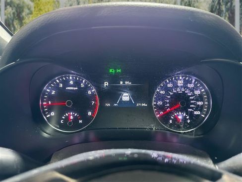 Used 2023 Kia Forte GT-Line w/ GT-Line Premium Package FWD image 17