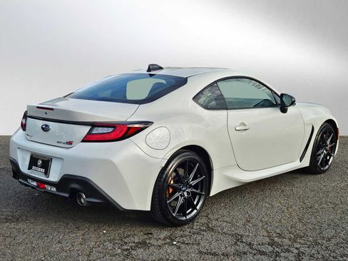 Used 2025 Subaru BRZ tS image 3