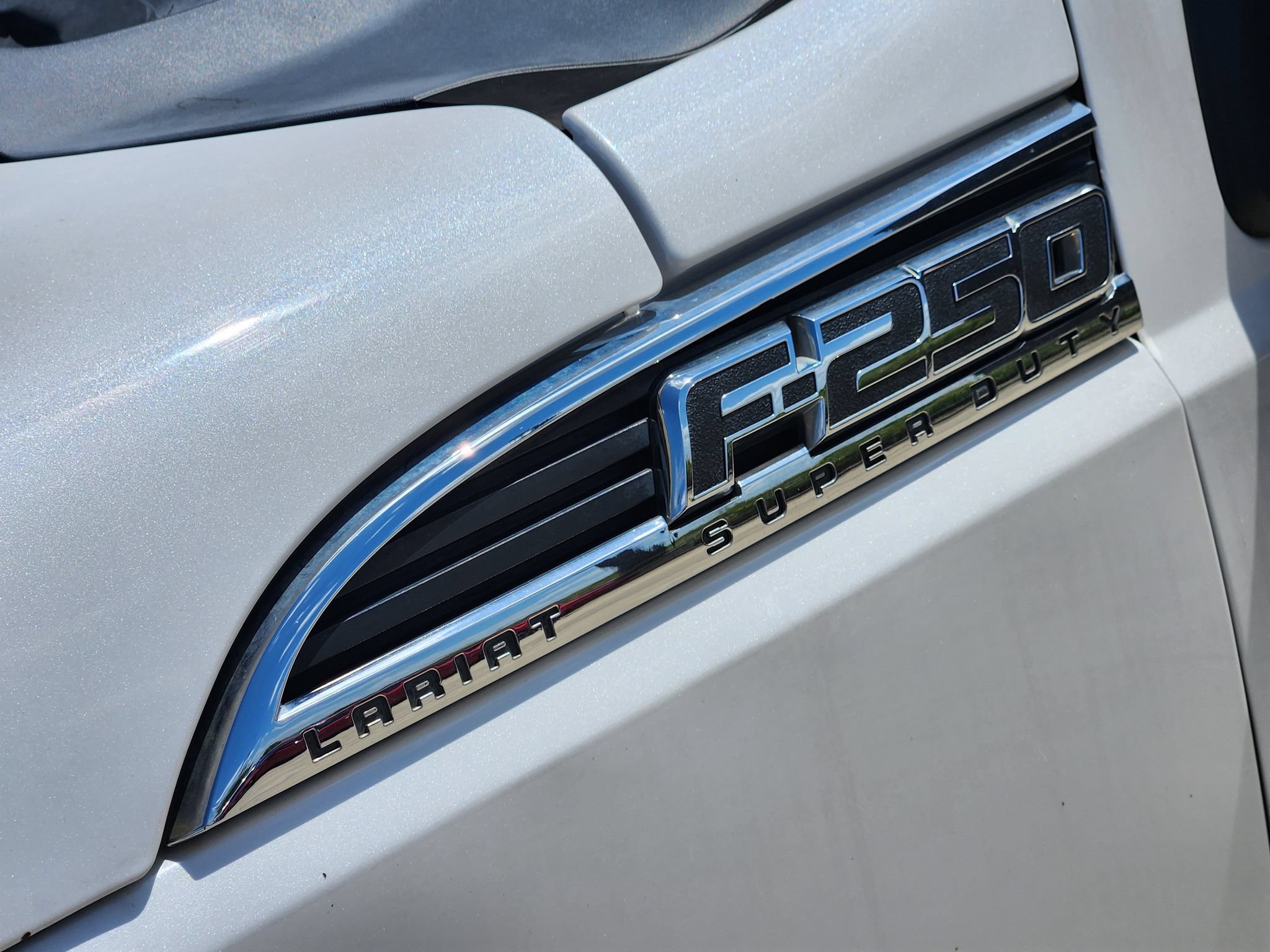Used 2015 Ford F250 Lariat w/ Lariat Interior Package AWD/4WD image 12