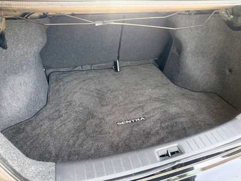 Used 2019 Nissan Sentra S FWD image 17