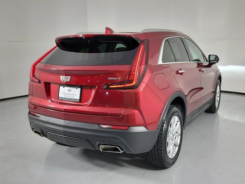 Used 2023 Cadillac XT4 Luxury w/ Driver Awareness Package FWD image 3