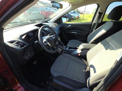 Used 2014 Ford Escape SE image 8