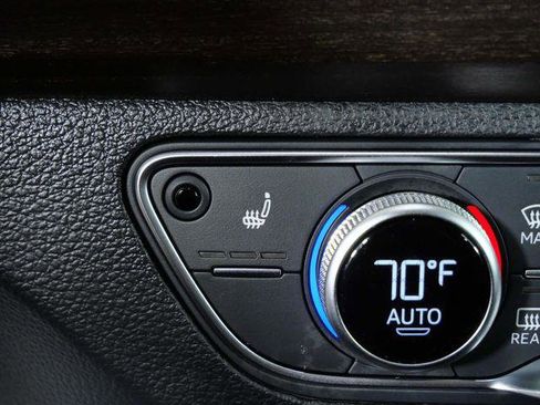 Used 2023 Audi Q5 2.0T Premium Plus w/ Premium Plus Package image 25