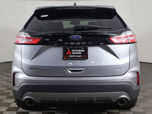 Used 2024 Ford Edge Titanium image 10