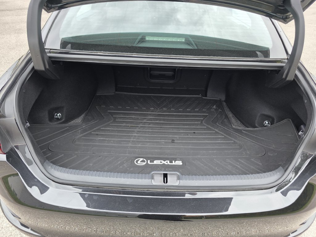 Certified 2024 Lexus ES 350 w/ Premium Package FWD image 32