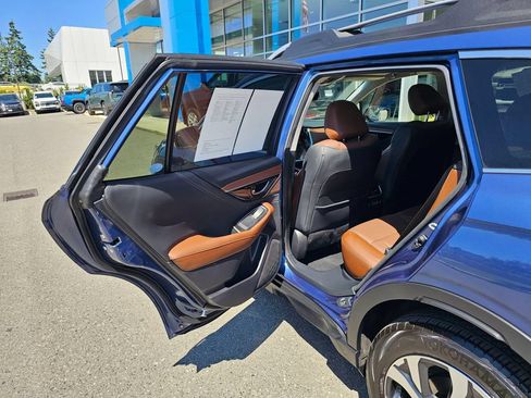 Used 2021 Subaru Outback Touring XT AWD/4WD image 15