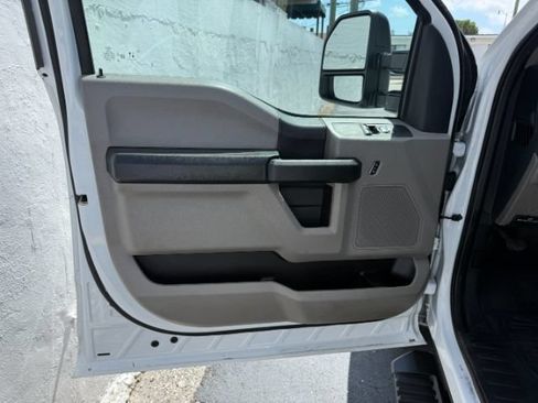 Used 2022 Ford F350 XL w/ Power Equipment Group RWD image 30