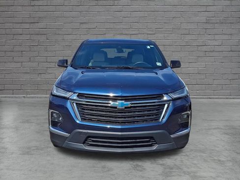 Used 2022 Chevrolet Traverse LS FWD image 4