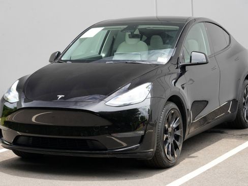 Used 2021 Tesla Model Y Long Range AWD/4WD image 51