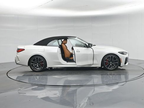Used 2023 BMW 430i Convertible w/ M Sport Package RWD image 5