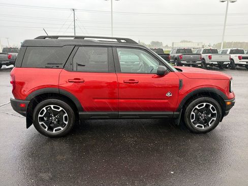 Used 2024 Ford Bronco Sport Outer Banks w/ Tech Package AWD/4WD image 6