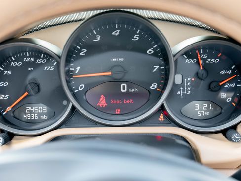 Used 2011 Porsche Boxster image 15