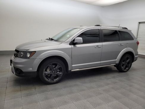 Used 2019 Dodge Journey Crossroad AWD/4WD image 2