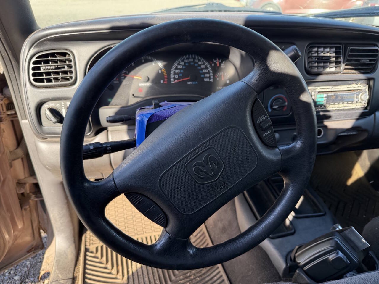 Used 2000 Dodge Dakota 2WD Club Cab image 31