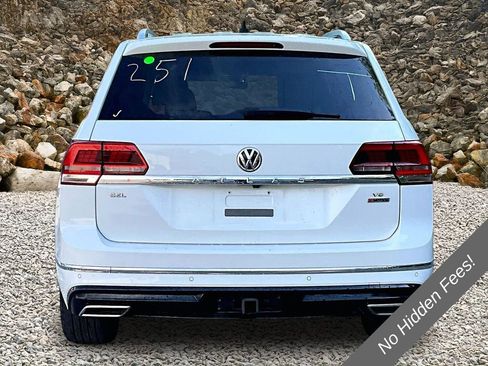 Used 2019 Volkswagen Atlas SEL R-Line AWD/4WD image 4