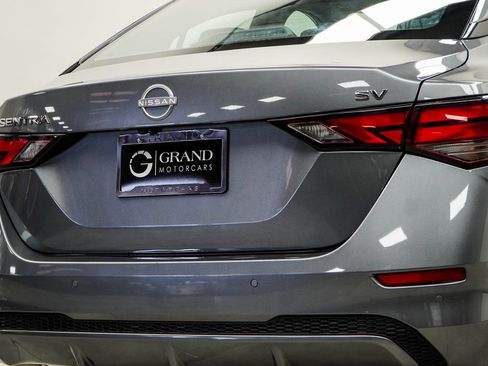 Used 2024 Nissan Sentra SV image 13