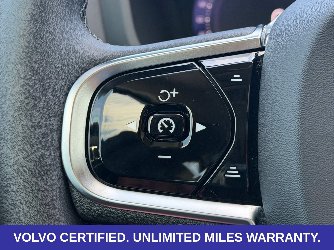 Certified 2024 Volvo S60 B5 Plus w/ Climate Package FWD image 24
