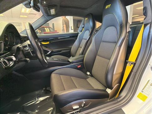 Used 2019 Porsche 911 Carrera T RWD image 12