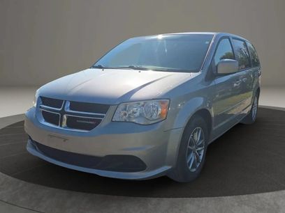 Used 2016 Dodge Grand Caravan SE
