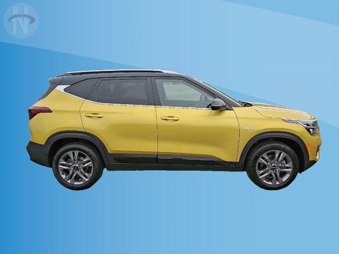 Used 2023 Kia Seltos S AWD/4WD image 18