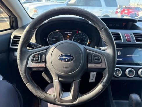 Used 2017 Subaru Crosstrek 2.0i Premium AWD/4WD image 12