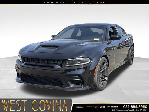 Used 2022 Dodge Charger SRT Hellcat w/ Harman/Kardon Audio Group RWD image 4