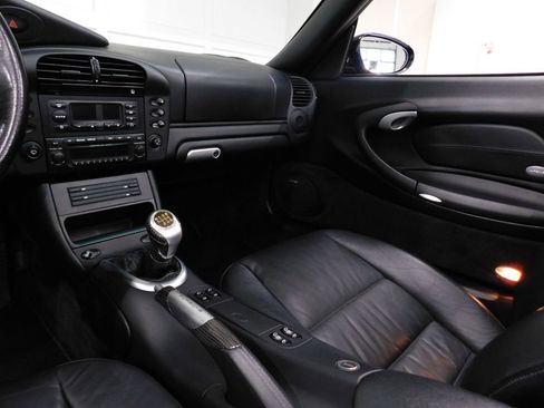 Used 2004 Porsche 911 Carrera RWD image 71