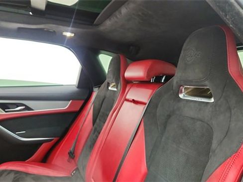 Used 2022 Jaguar F-PACE SVR image 30