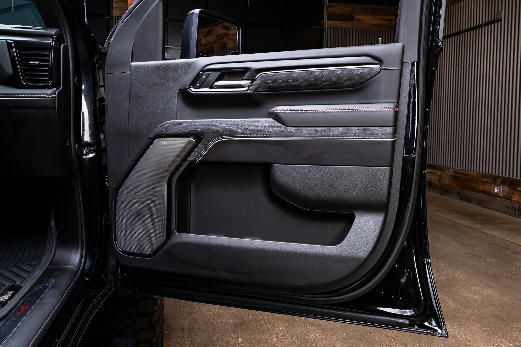 Used 2024 GMC Sierra 2500 AT4X w/ AT4X AEV Edition AWD/4WD image 44