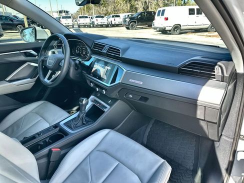 Used 2022 Audi Q3 2.0T Premium Plus image 28
