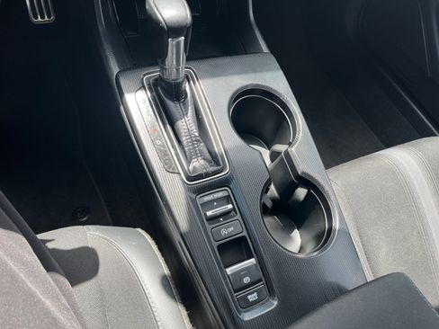 Used 2023 Honda Civic Sport image 16