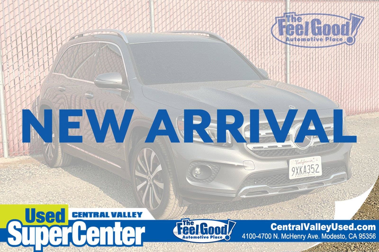 Used 2022 Mercedes-Benz GLB 250 4MATIC w/ Premium Package Lite image 1