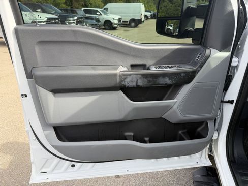 Used 2023 Ford F350 XL AWD/4WD image 14