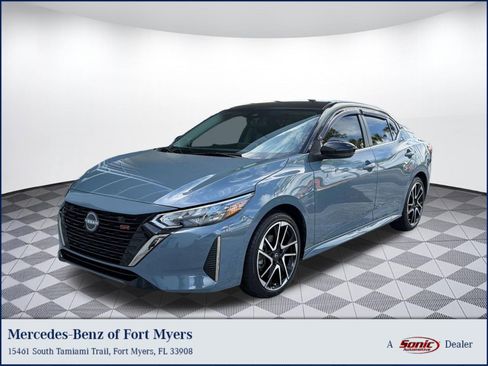 Used 2024 Nissan Sentra SR image 1