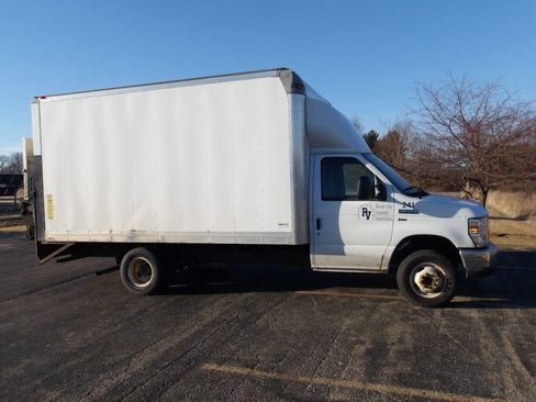 Used 2013 Ford E-350 and Econoline 350 Super Duty w/ Payload Pkg image 1