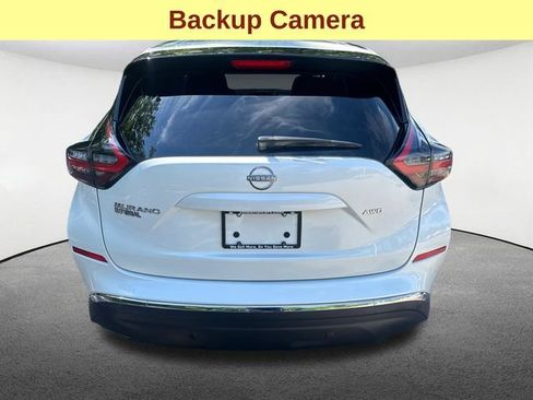 Used 2023 Nissan Murano S AWD/4WD image 9
