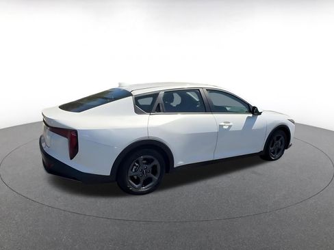 Used 2025 Kia K4 FWD image 15