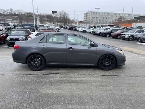 Used 2010 Toyota Corolla LE w/ All Weather Guard Pkg image 7